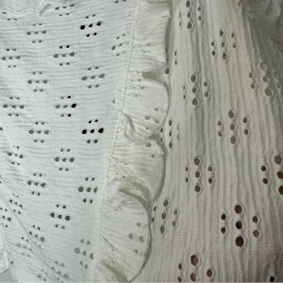 Topshop White Eyelet Ruffle Crop Top - Picture 3 of 6